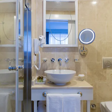 Wise & - Adults Only Antalya